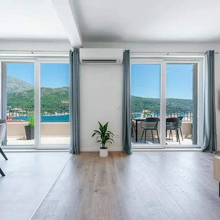 Apartman Amazing Sea View Petra & Paula Slano