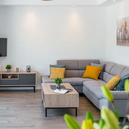 Amazing Sea View Petra & Paula *