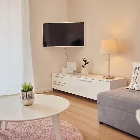 Apartamento Amazing Sea View Petra & Paula *