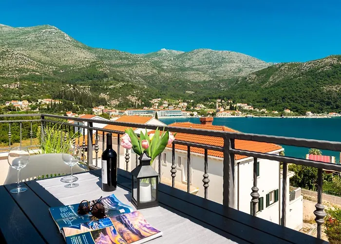 Διαμέρισμα Amazing Sea View Petra & Paula *