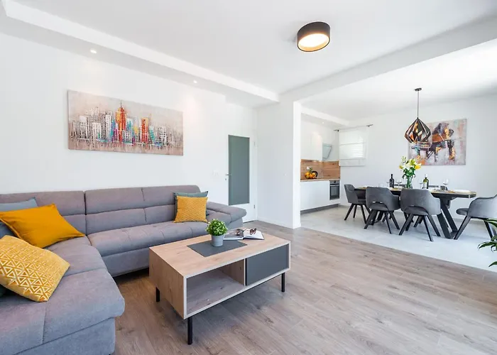 Διαμέρισμα Amazing Sea View Petra & Paula Slano