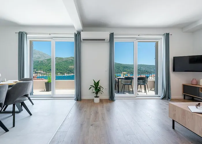 Διαμέρισμα Amazing Sea View Petra & Paula Slano