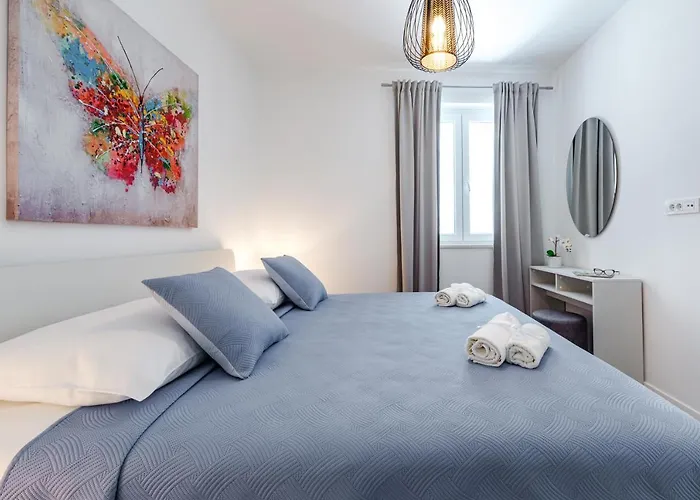 Διαμέρισμα Amazing Sea View Petra & Paula Slano