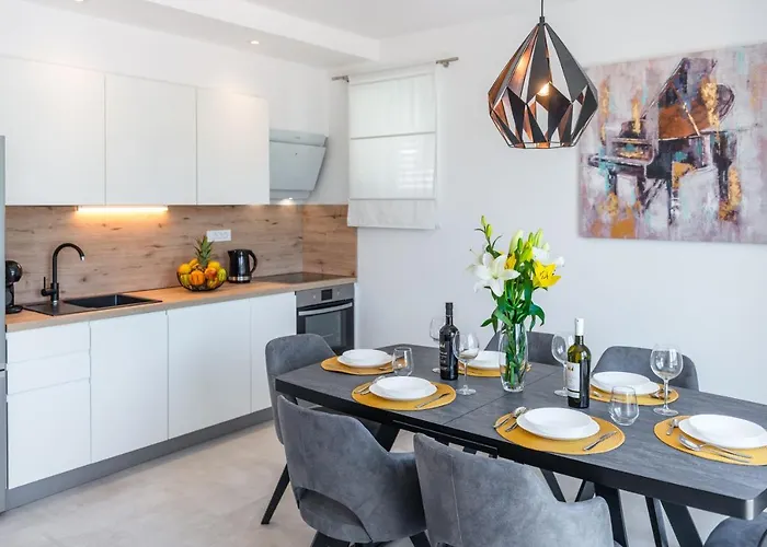 Amazing Sea View Petra & Paula *