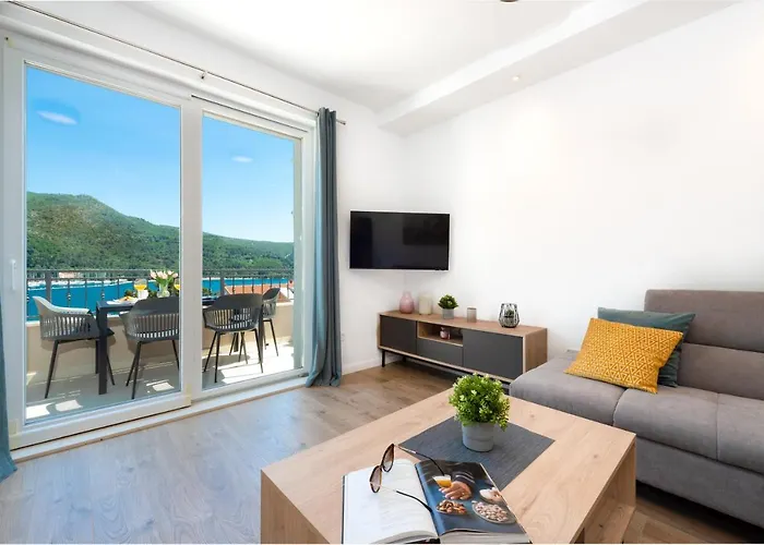 Διαμέρισμα Amazing Sea View Petra & Paula Slano