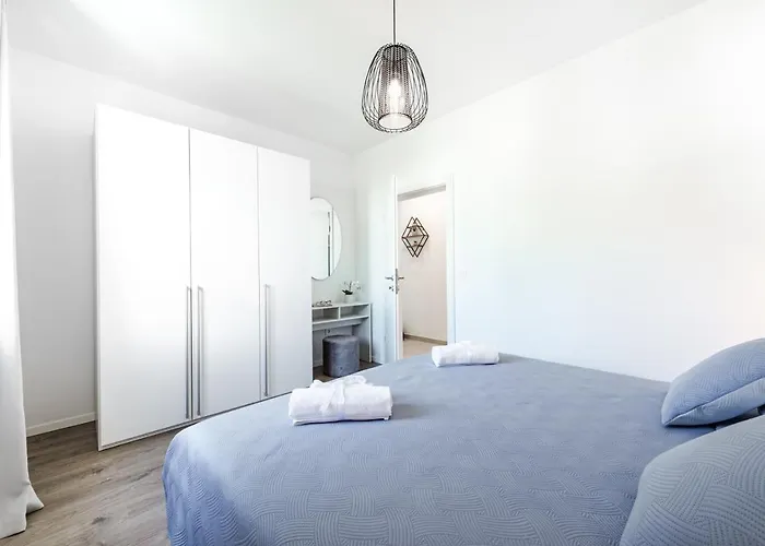 Amazing Sea View Petra & Paula